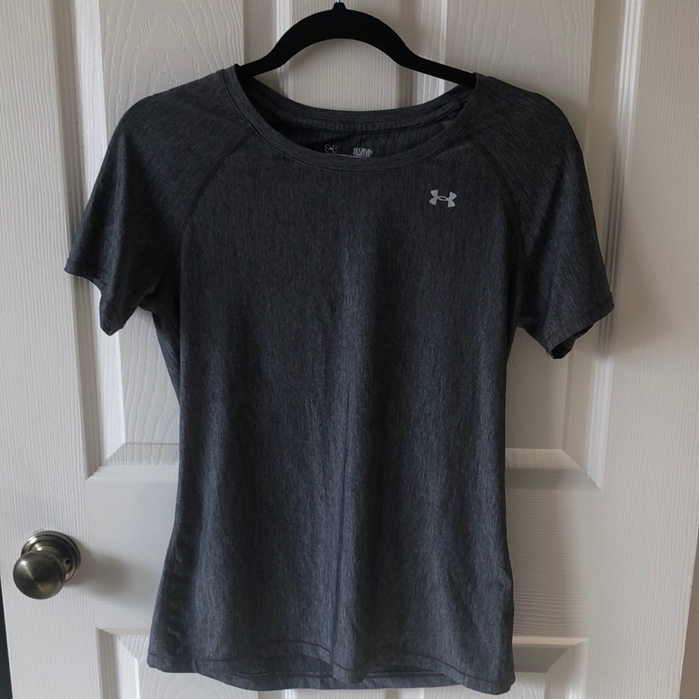 Under Armour Heat Gear shirt size S